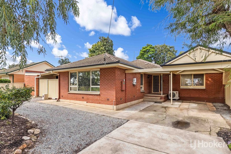 Photo - 10 Warminster Road, Elizabeth Park SA 5113 - Image 2