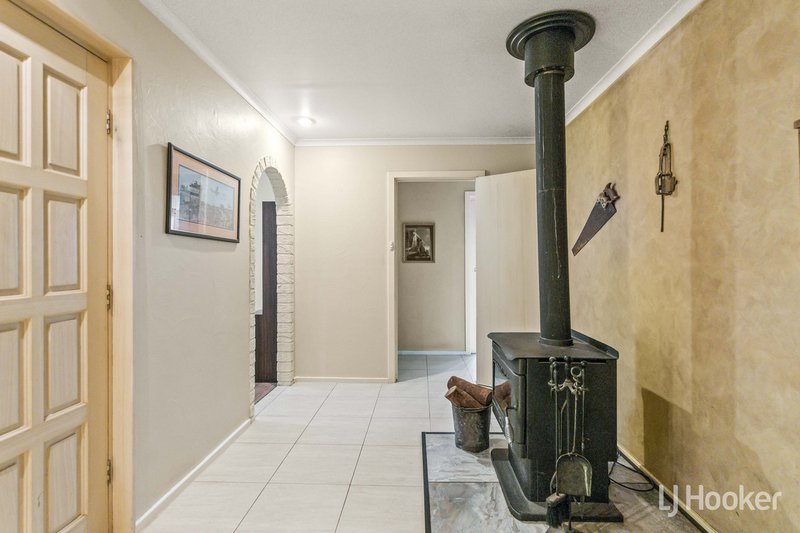 Photo - 10 Warminster Road, Elizabeth Park SA 5113 - Image 11