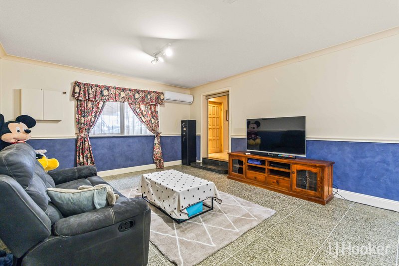 Photo - 10 Warminster Road, Elizabeth Park SA 5113 - Image 13