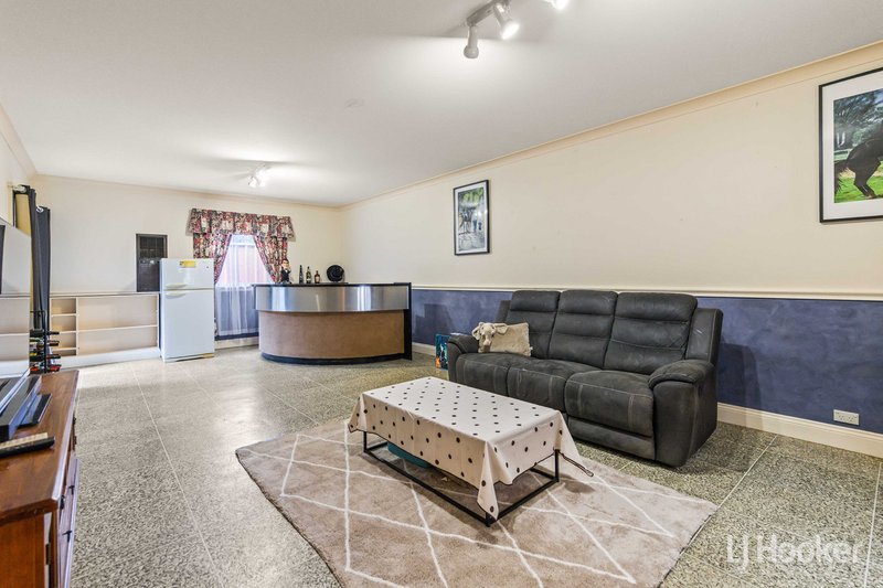 Photo - 10 Warminster Road, Elizabeth Park SA 5113 - Image 14
