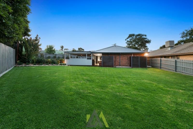 Photo - 10 Warrin Rise, Langwarrin VIC 3910 - Image 18