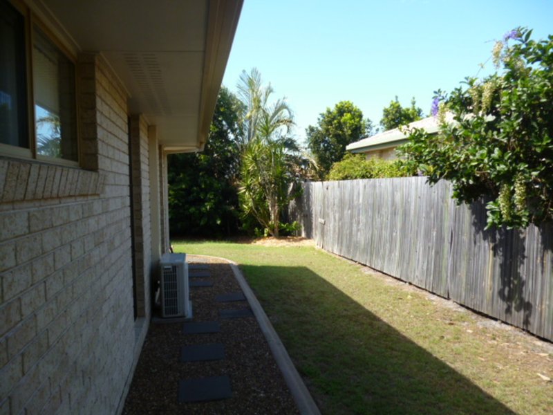 Photo - 10 Warringal Court, Burrum Heads QLD 4659 - Image 17