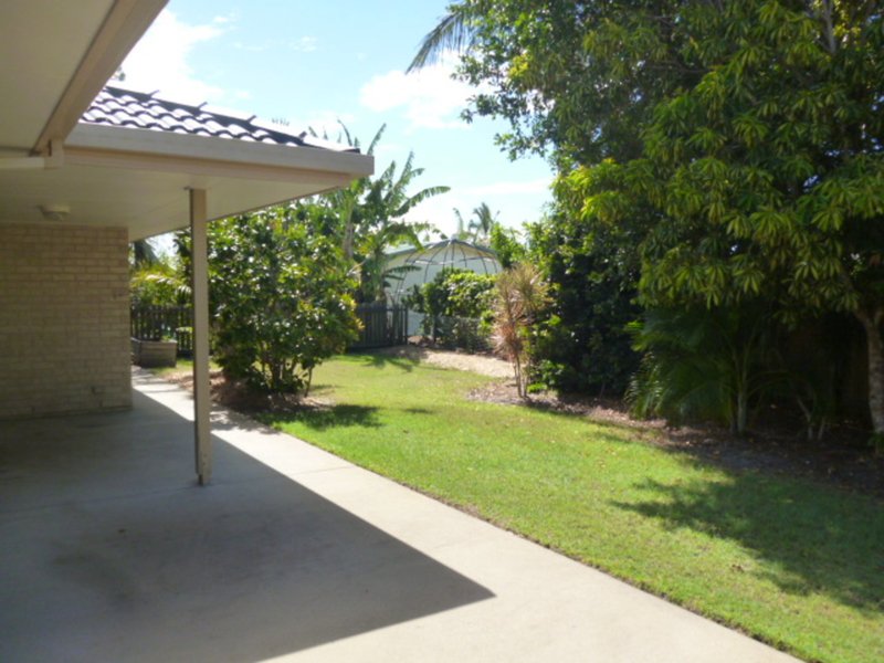 Photo - 10 Warringal Court, Burrum Heads QLD 4659 - Image 18