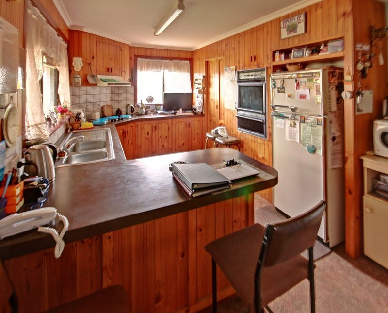 Photo - 10 Waterholes Rd , Granite Rock VIC 3875 - Image 4