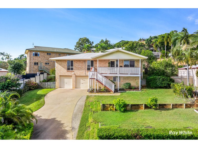Photo - 10 Waterview Drive, Lammermoor QLD 4703 - Image 1