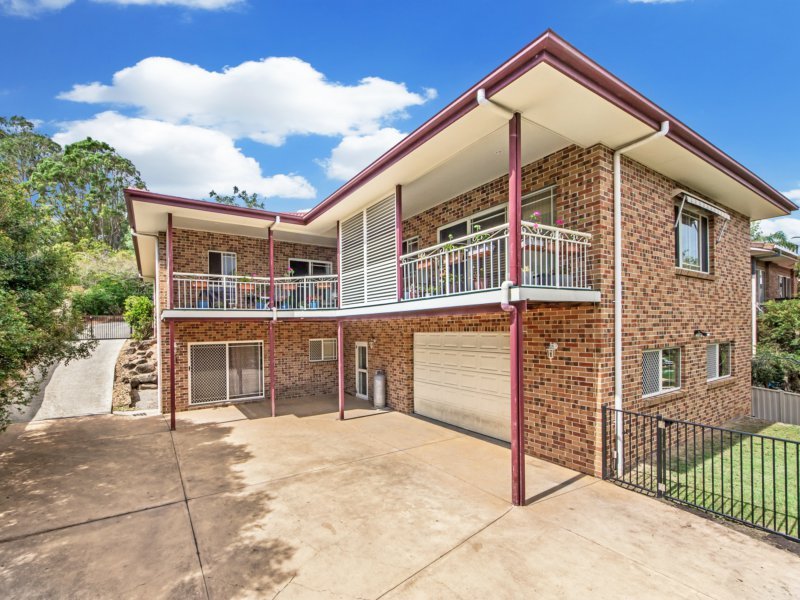 Photo - 10 Wattle Glen Place, Robina QLD 4226 - Image 3