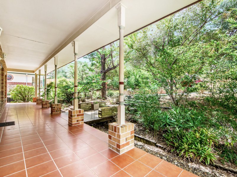 Photo - 10 Wattle Glen Place, Robina QLD 4226 - Image 4