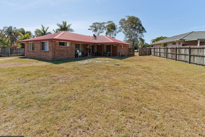 10 Wattlebird Lane, Eli Waters QLD 4655