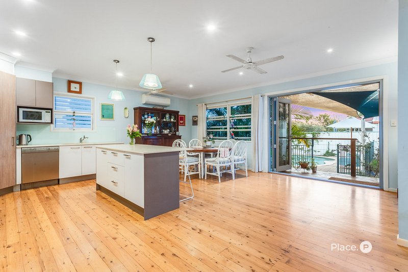 Photo - 10 Weaber Street, Clontarf QLD 4019 - Image 13