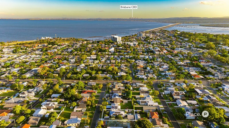 Photo - 10 Weaber Street, Clontarf QLD 4019 - Image 28