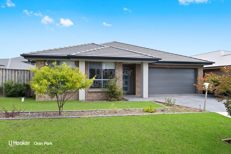 10 Wear Street, Oran Park NSW 2570