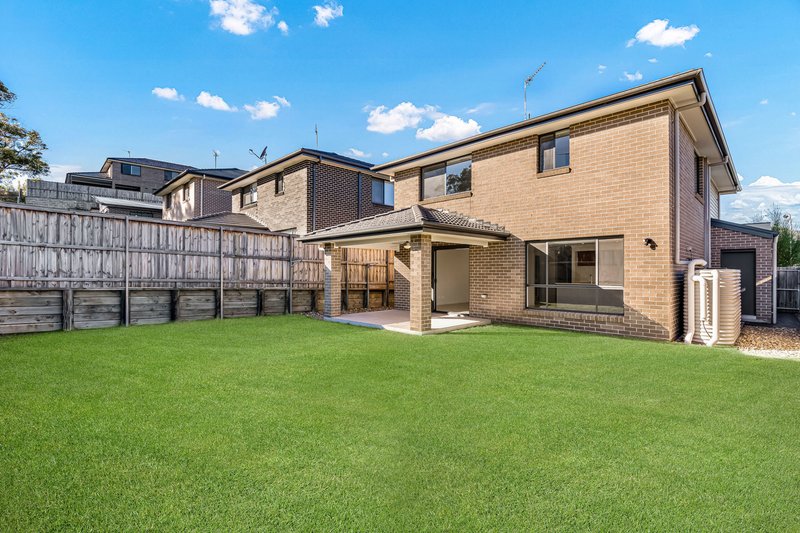 Photo - 10 Welford Circuit, North Kellyville NSW 2155 - Image 9