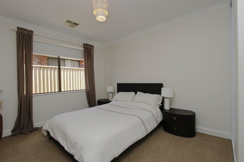 Photo - 10 Welford Promenade, Southern River WA 6110 - Image 22