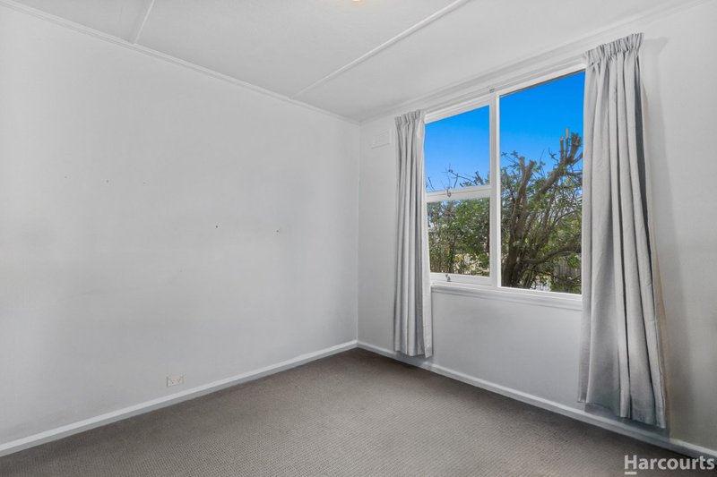 Photo - 10 Westfield Street, Claremont TAS 7011 - Image 7