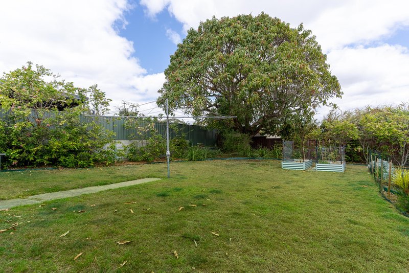 Photo - 10 Westgate Ave , Springwood QLD 4127 - Image 9