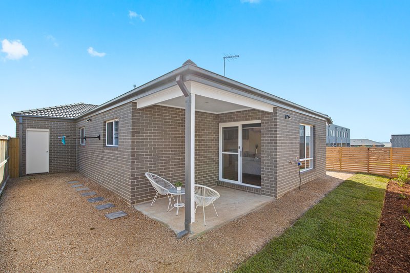 Photo - 10 Wetherby Road, Wyndham Vale VIC 3024 - Image 14