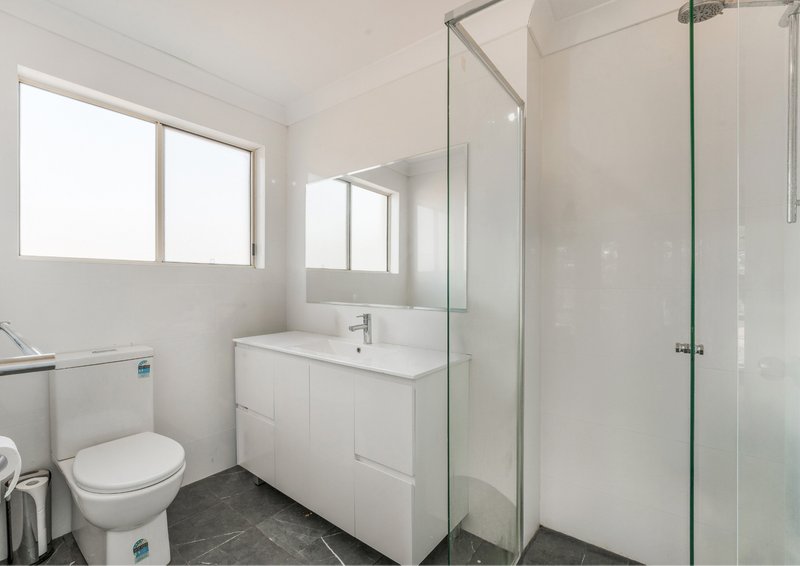 Photo - 10 Wheat Place, Horningsea Park NSW 2171 - Image 20