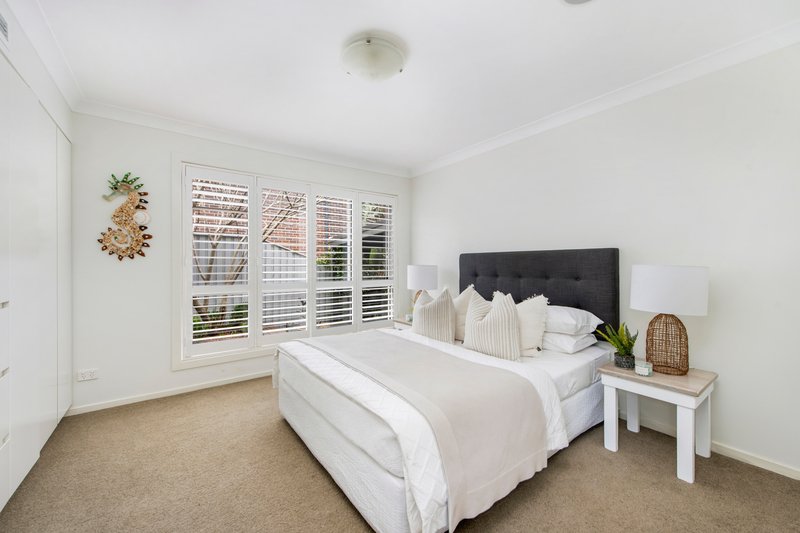 Photo - 10 Whipbird Circuit, Mona Vale NSW 2103 - Image 11