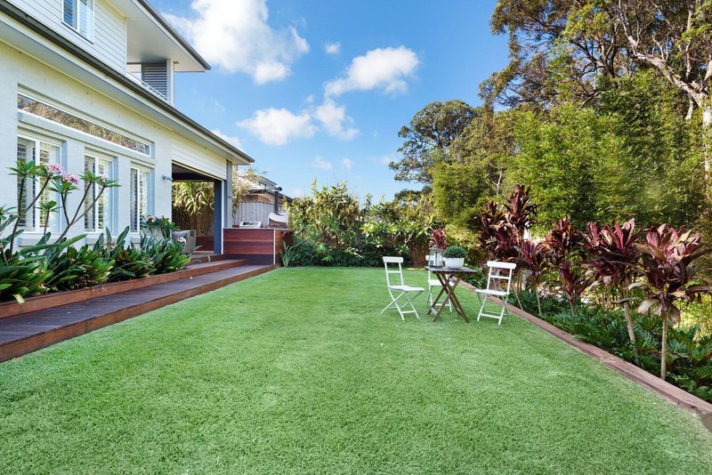 Photo - 10 Whipbird Circuit, Mona Vale NSW 2103 - Image