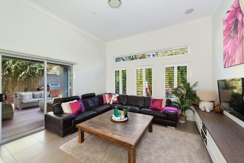 Photo - 10 Whipbird Circuit, Mona Vale NSW 2103 - Image 6