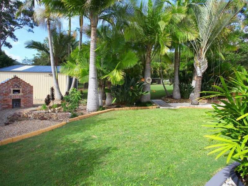 Photo - 10 White Ash Rd , Bonogin QLD 4213 - Image 21