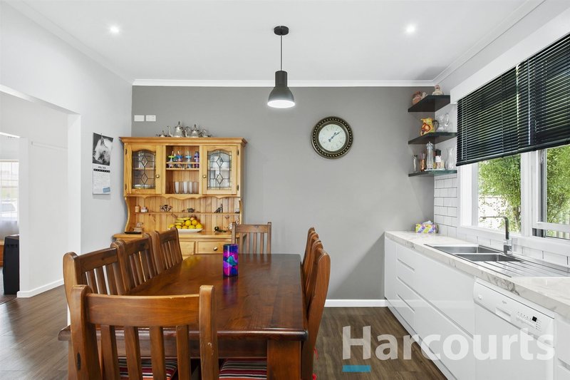 Photo - 10 Whitta Street, Sebastopol VIC 3356 - Image 6