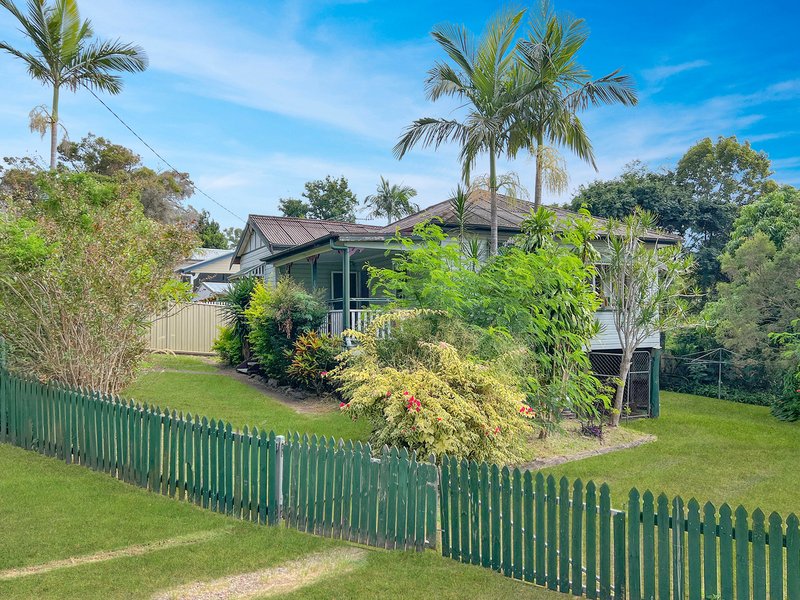 Photo - 10 Whittaker Street, North Ipswich QLD 4305 - Image 11