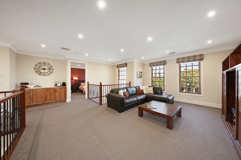 Photo - 10 Whyte Street, Brighton VIC 3186 - Image 10