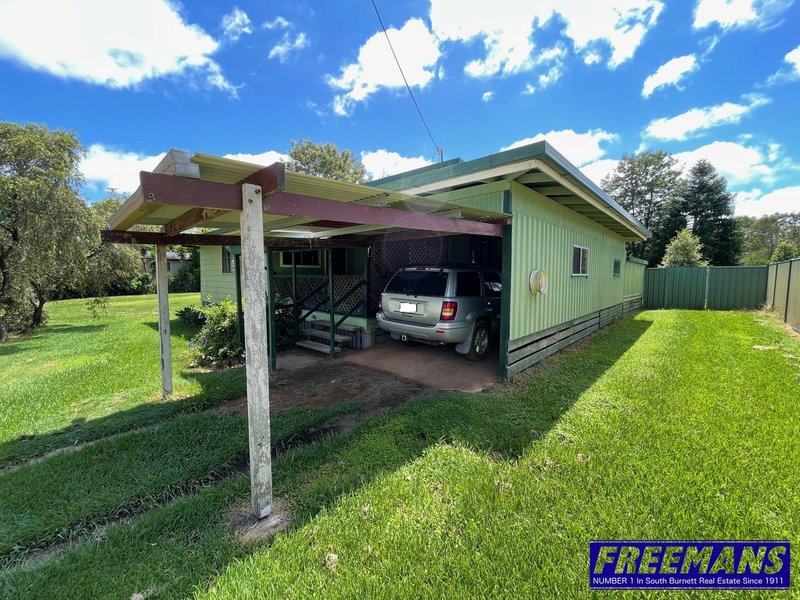 Photo - 10 Wickham Street, Nanango QLD 4615 - Image 3