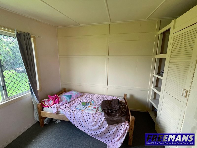 Photo - 10 Wickham Street, Nanango QLD 4615 - Image 8