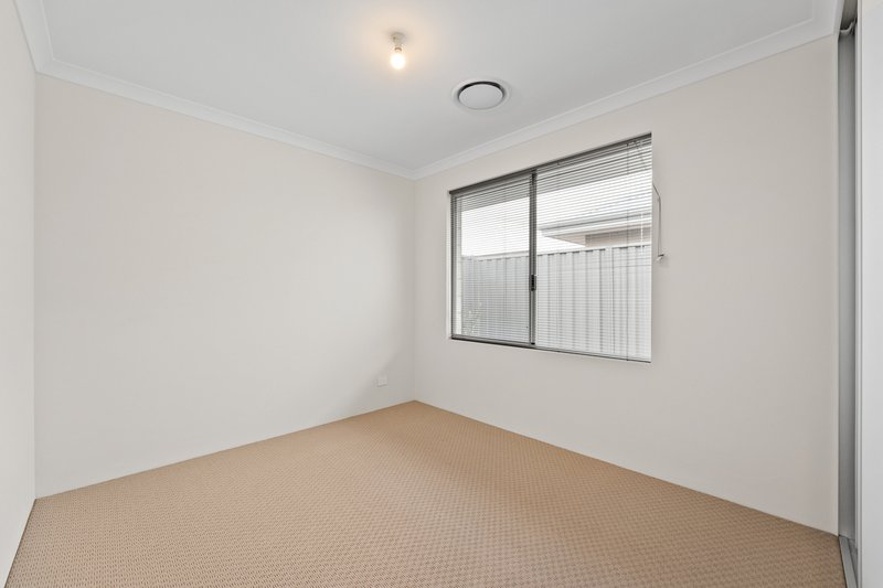 Photo - 10 Williamstown Drive, Baldivis WA 6171 - Image 25