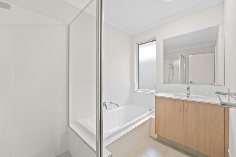 Photo - 10 Williamstown Drive, Baldivis WA 6171 - Image 27