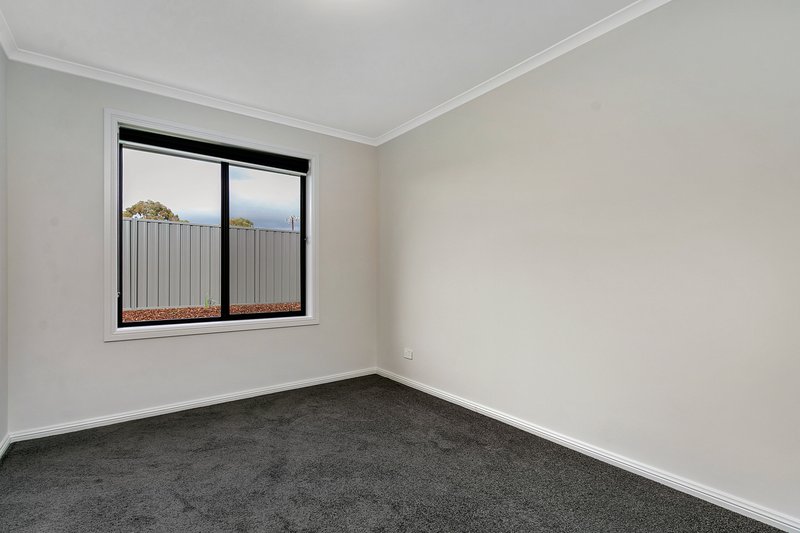 Photo - 10 Willow Court, Davoren Park SA 5113 - Image 6