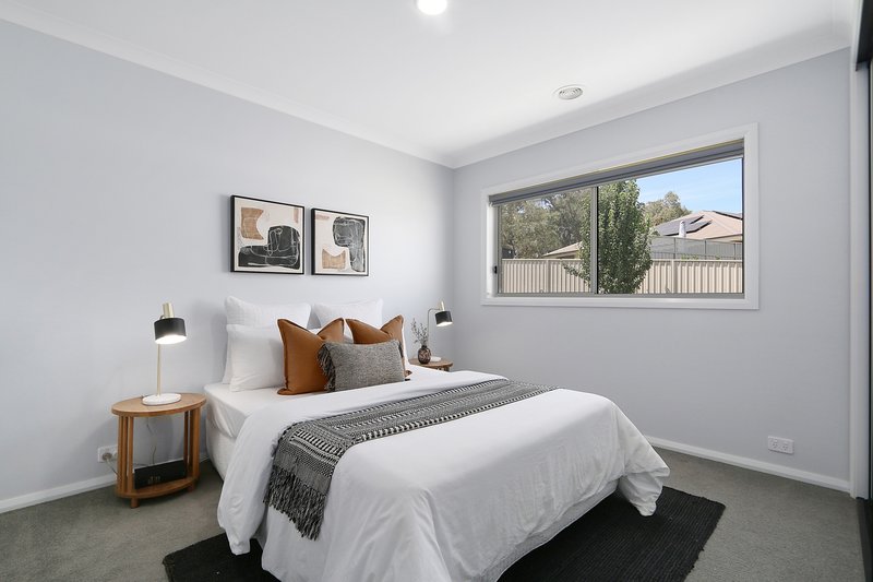 Photo - 10 Willowdale Street, Wodonga VIC 3690 - Image 13