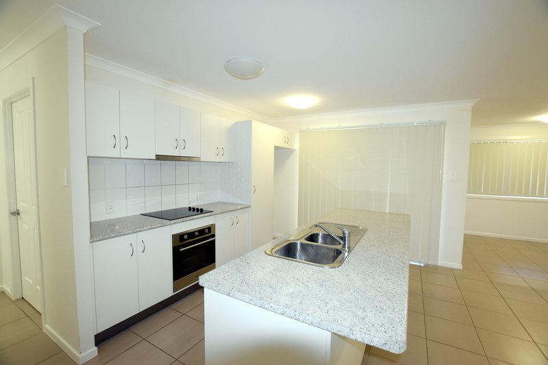 Photo - 10 Windjana Court, New Auckland QLD 4680 - Image 10