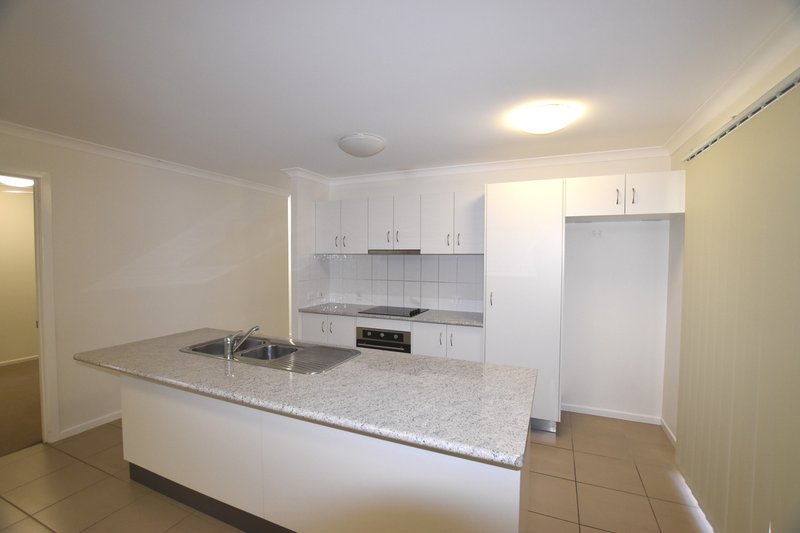 Photo - 10 Windjana Court, New Auckland QLD 4680 - Image 11