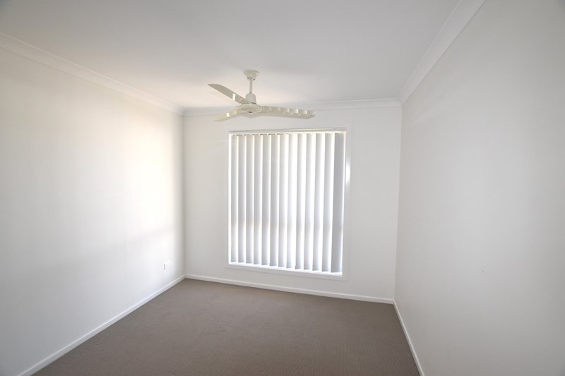 Photo - 10 Windjana Court, New Auckland QLD 4680 - Image 15