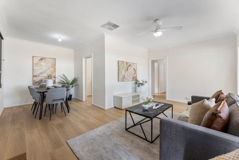 Photo - 10 Winsham Street, Davoren Park SA 5113 - Image 5