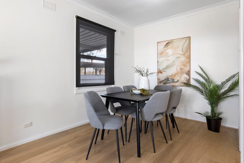 Photo - 10 Winsham Street, Davoren Park SA 5113 - Image 6