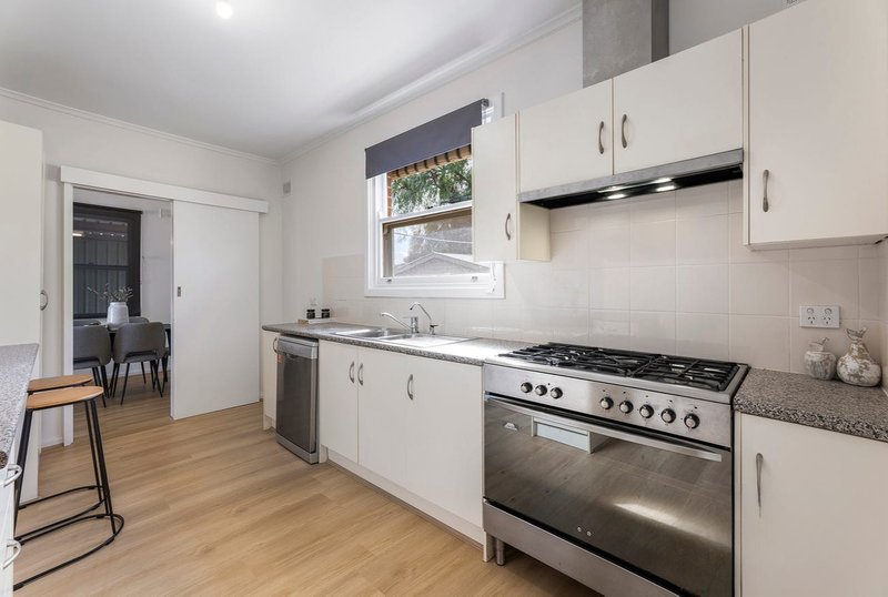 Photo - 10 Winsham Street, Davoren Park SA 5113 - Image 9