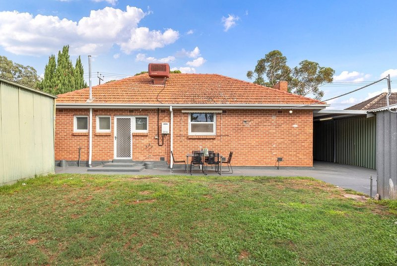 Photo - 10 Winsham Street, Davoren Park SA 5113 - Image 18
