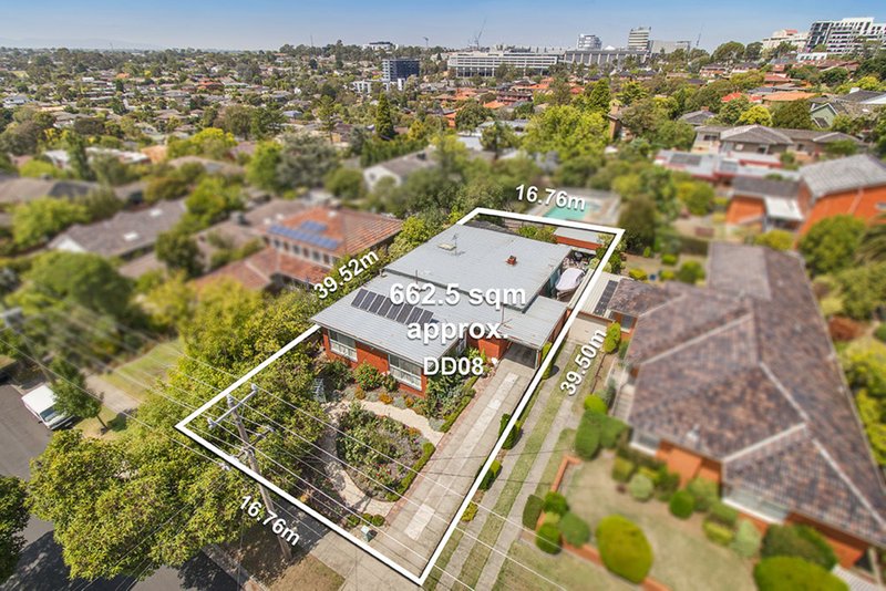 10 Winston Drive, Doncaster VIC 3108