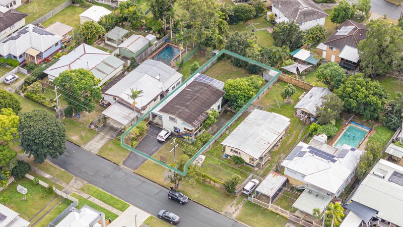 Photo - 10 Wirraway Street, Strathpine QLD 4500 - Image 19