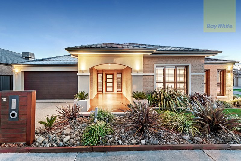 10 Wisteria Avenue, Craigieburn VIC 3064