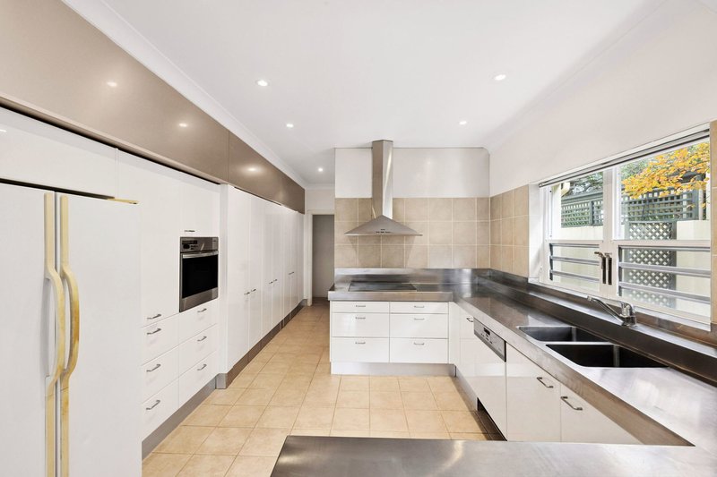 Photo - 10 Wollombi Road, Northbridge NSW 2063 - Image 8
