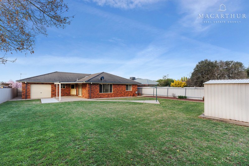 Photo - 10 Wonkana Road, Glenfield Park NSW 2650 - Image 14