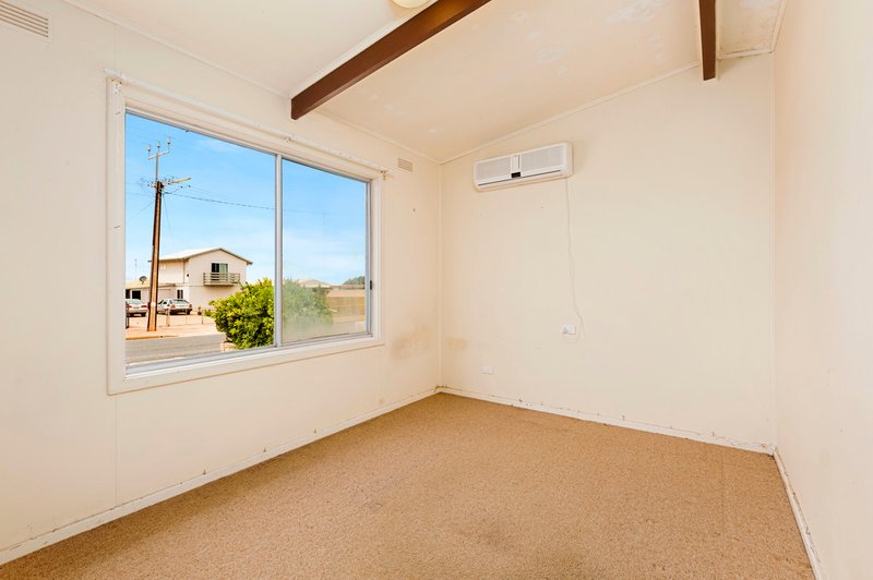 Photo - 10 Woodforde Drive, North Beach SA 5556 - Image 10