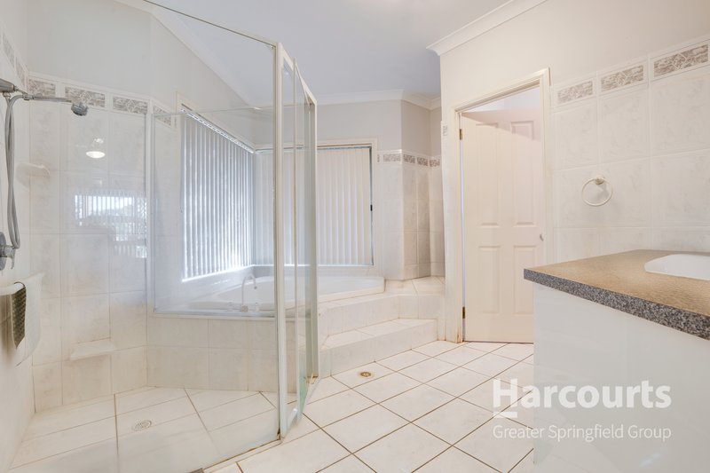 Photo - 10 Woodvale Crescent, Forest Lake QLD 4078 - Image 14