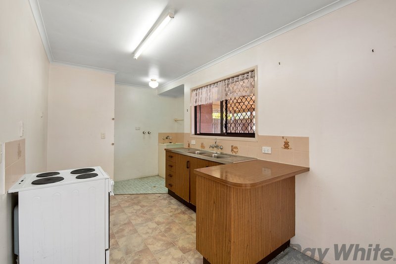 Photo - 10 Yallatup Street, Deception Bay QLD 4508 - Image 7