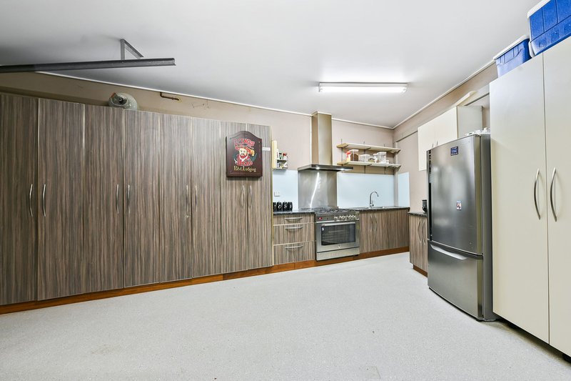 Photo - 10 Yaralla Court, Keysborough VIC 3173 - Image 20